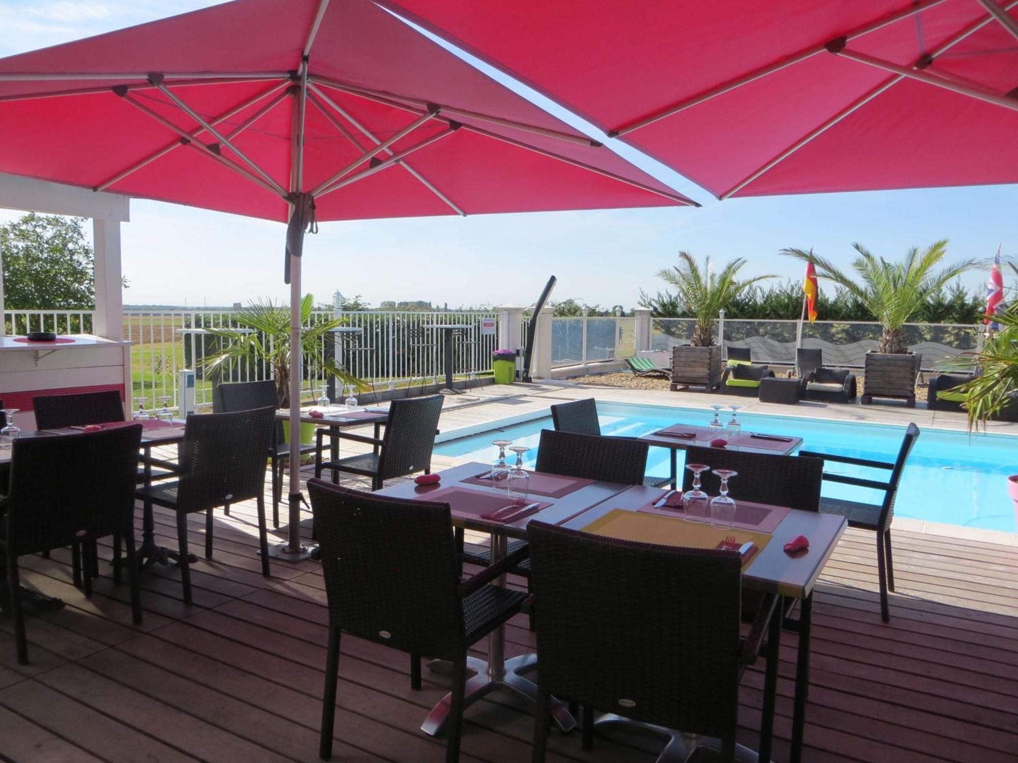Brit Hotel Dijon Hermes Couchey Esterno foto