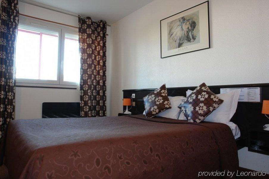 Brit Hotel Dijon Hermes Couchey Esterno foto